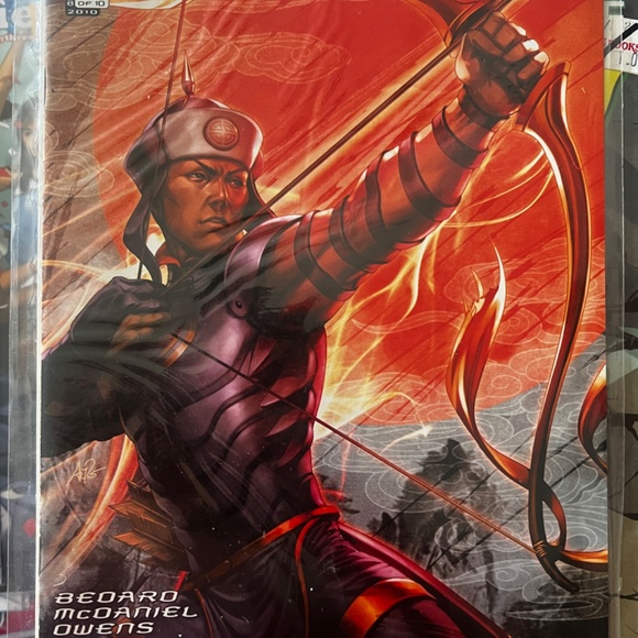 Lot of 10 Comic Books - The Thing, Swamp Thing, Aquaman, Morning Glories, Plasti - Picture 7 of 10